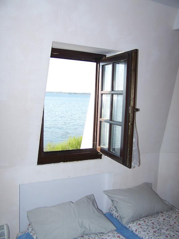 Wiatrak Nowe Guty Bed and Breakfast Værelse billede