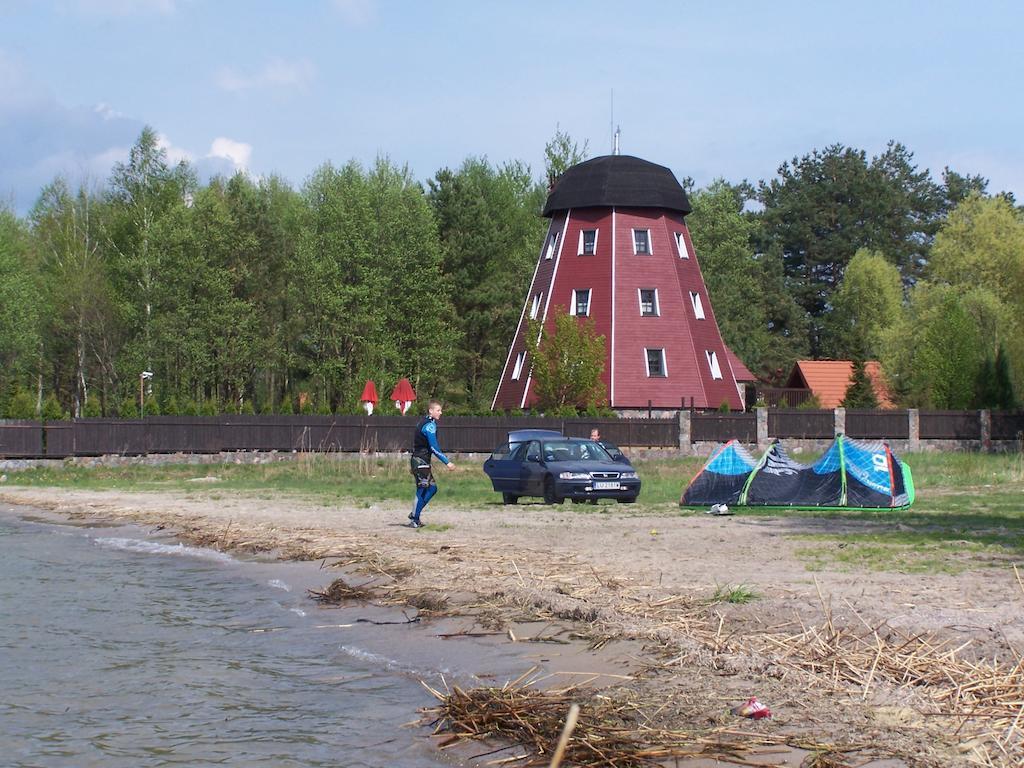 Wiatrak Nowe Guty Bed and Breakfast Eksteriør billede